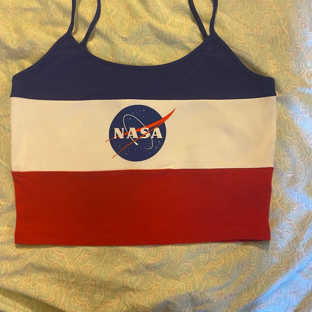 Chemistry-blue,white,and red sleeveless crop top